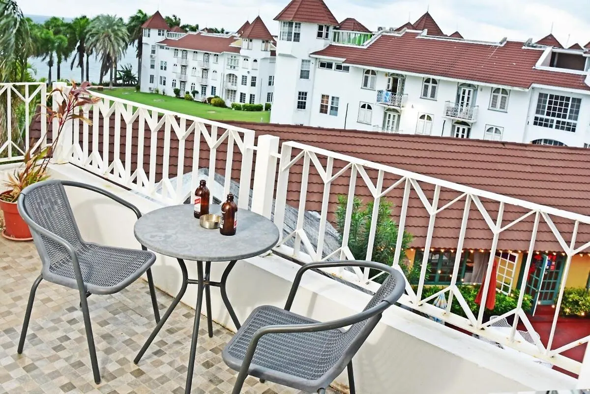 Penthouse With Loft At Seacastles, Beach And Pool 207 Montego Bay Apartamento