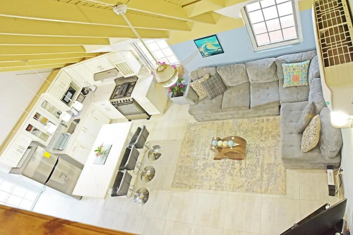 Penthouse With Loft At Seacastles, Beach And Pool 207 Montego Bay